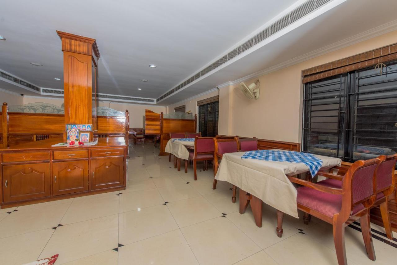Kallada Golden Hotel Thrissur Exteriér fotografie