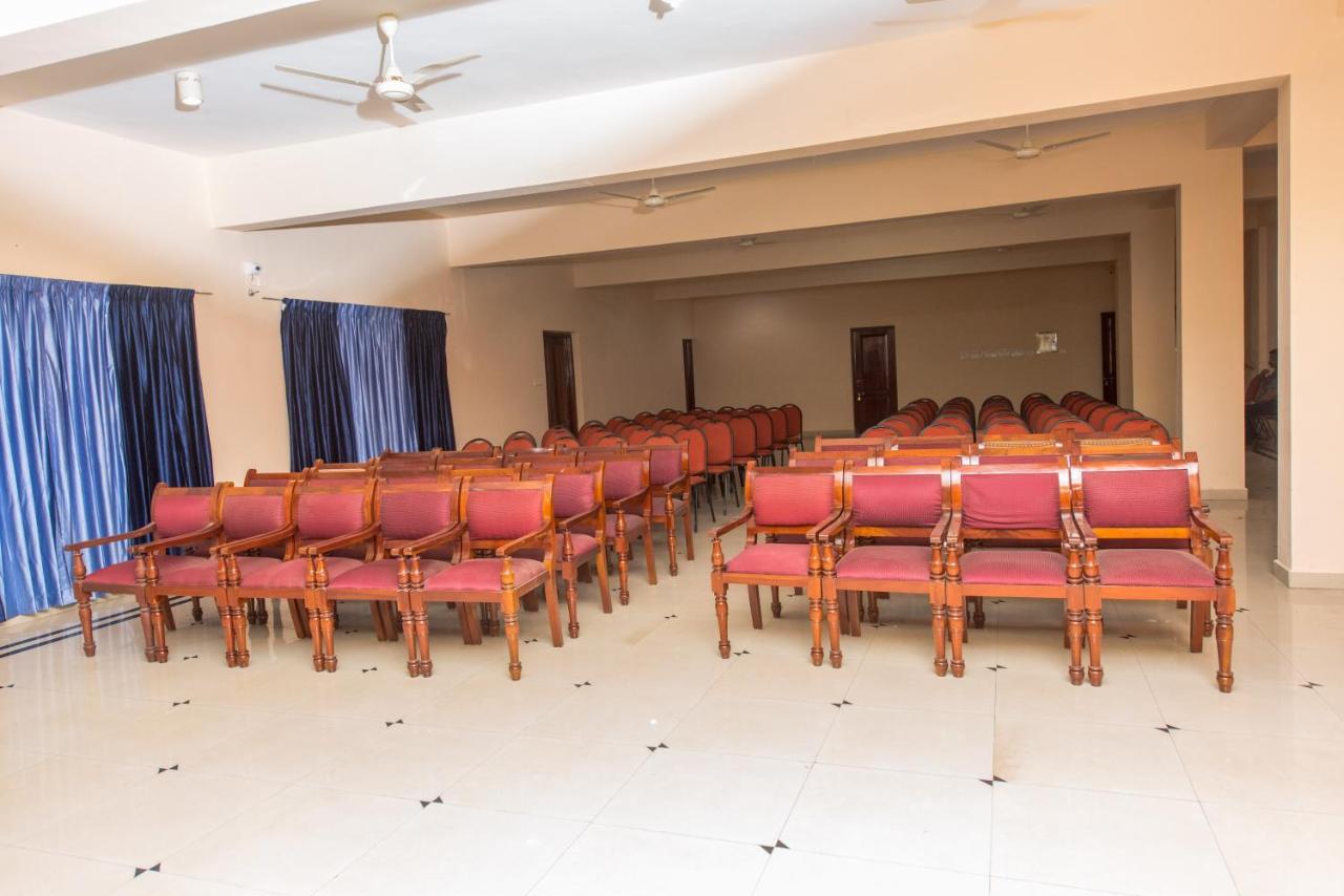 Kallada Golden Hotel Thrissur Exteriér fotografie